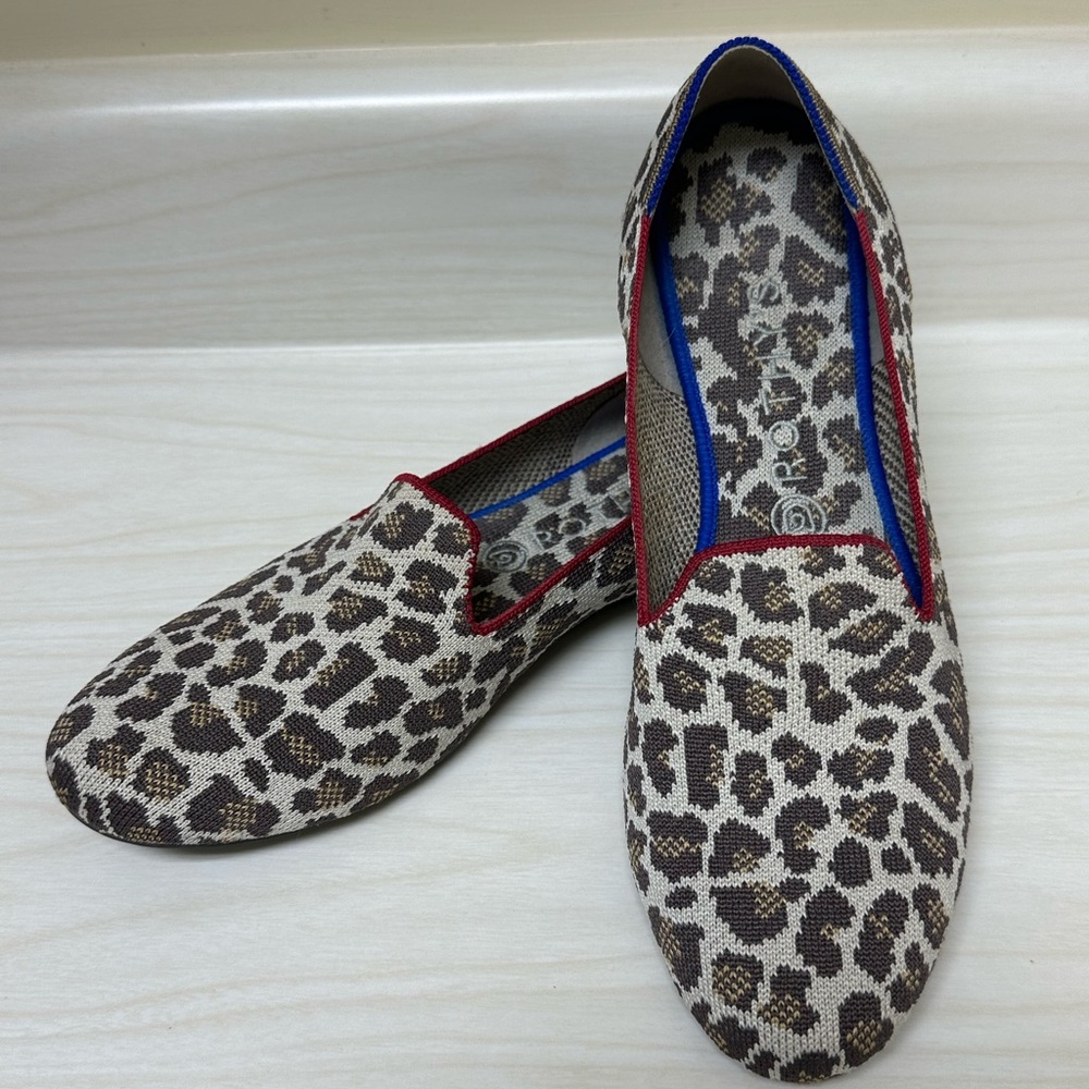 Rothy’s The Loafer in Mocha Spot Leopard - size 10.5